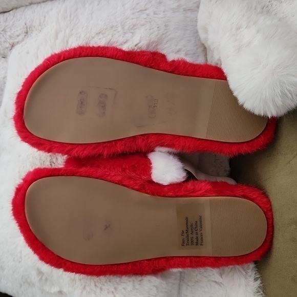 New Francis Valentine New York Red and White Slippers-Size 10​​​​​​​ - Picture 5 of 5